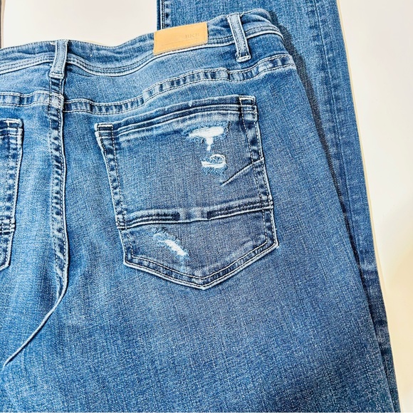 BKE jeans Payton Mid Rise Straight leg jeans distressed stretchy women size 32 - Picture 12 of 13